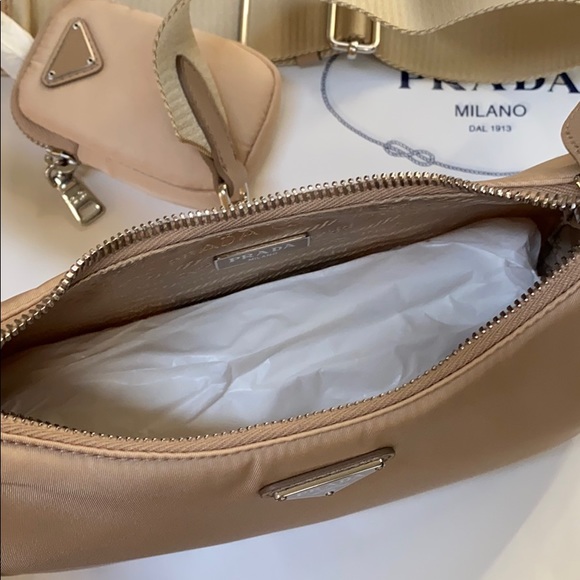 ❌NEW Prada Nylon Re-Edition 2005 Cammeo Beige - Picture 4 of 7